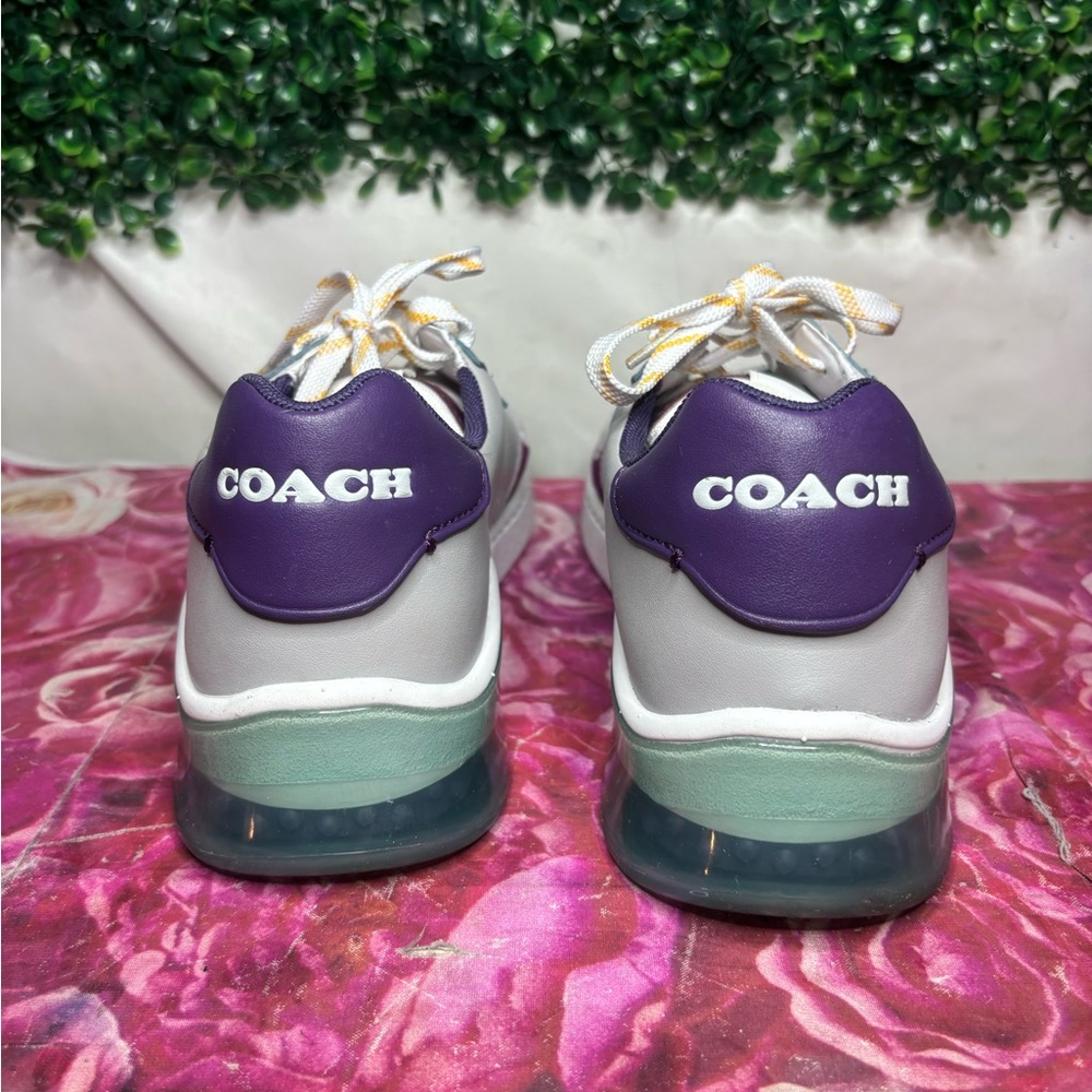 Women’s size 10 coach shoes - Picture 7 of 9